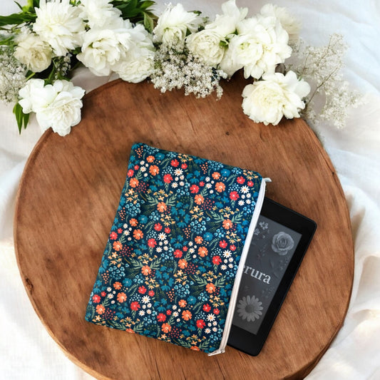 Kindle Cover Autumn Bloom
