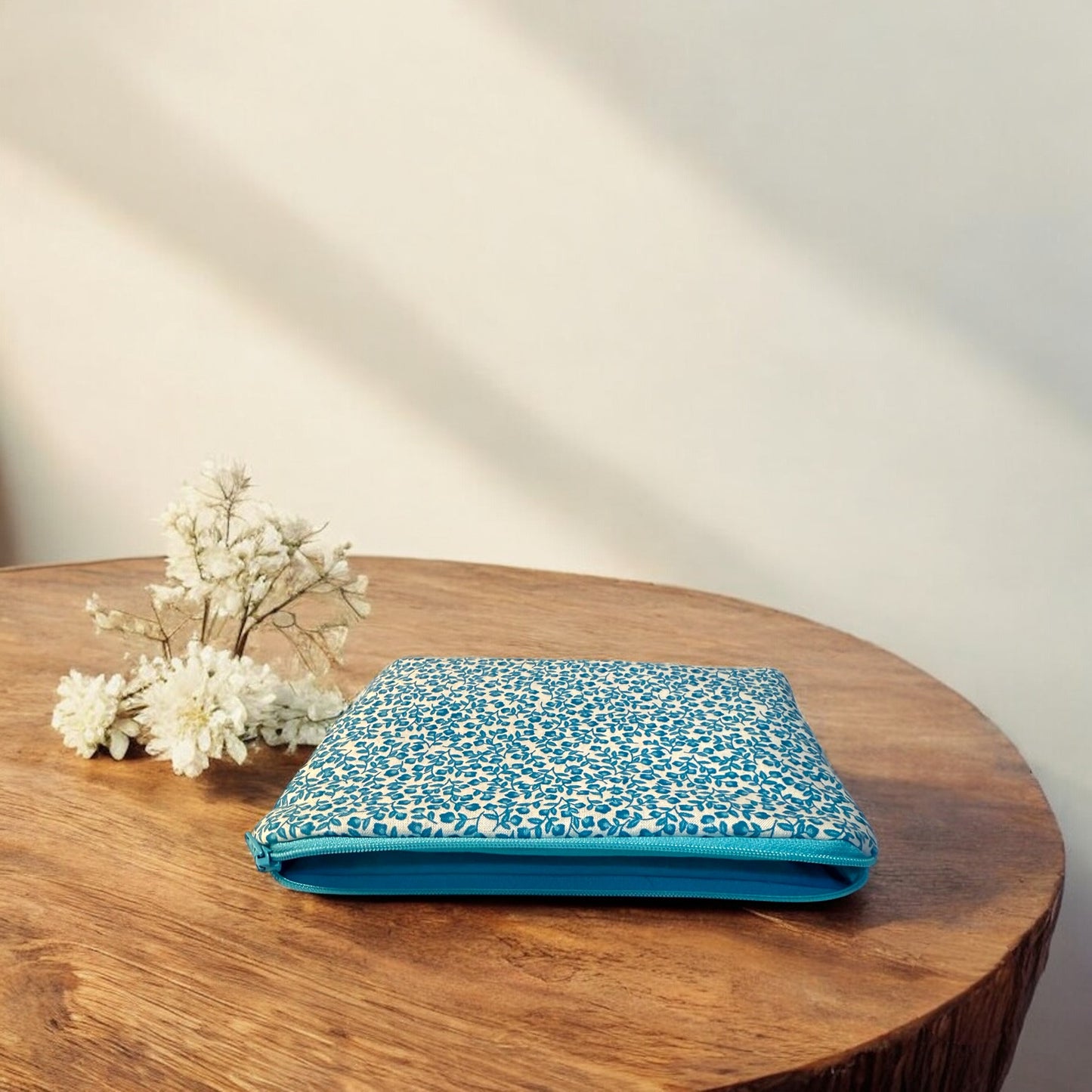 Kindle Cover Azure